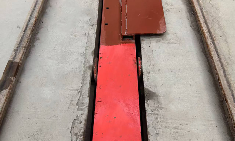 Hauling Mechanism