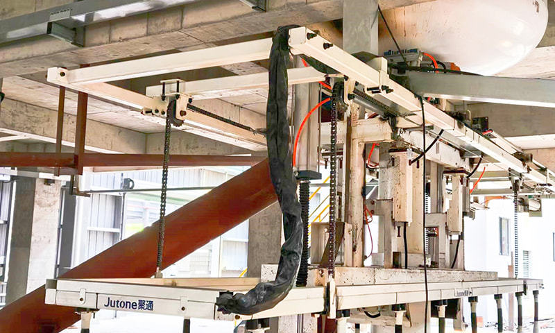 Lifting Pouring Arm Device